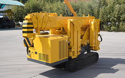 Xe cẩu bánh xích chân nhện 3T